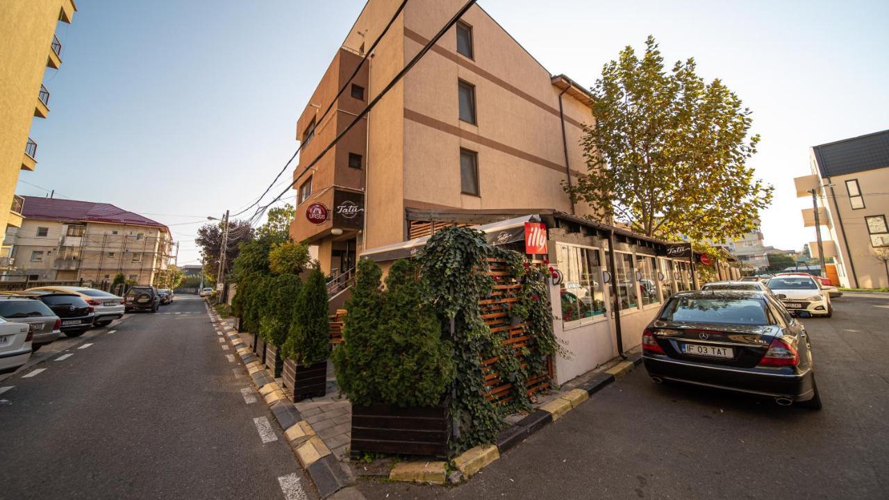 Apartament Tatu Bar&Grill Отопени Экстерьер фото